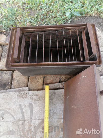 Коптильня горячего копчения с мангалом