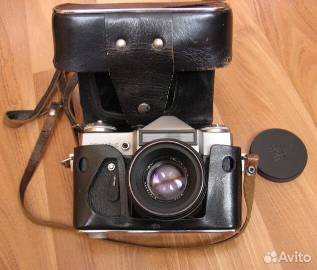 Плёночный фотоаппарат Зенит Е