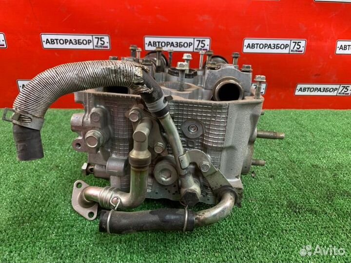 Головка блока цилиндров правая Subaru Forester SH5