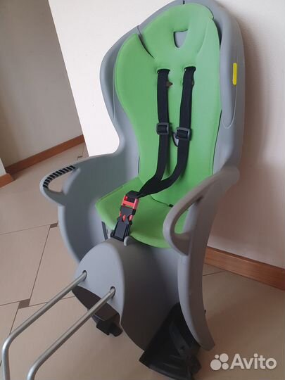 Детское велокресло hamax kiss