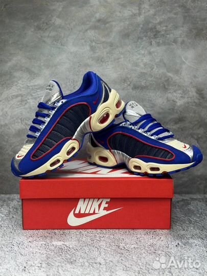 Кроссовки Nike Air Max Tailwind