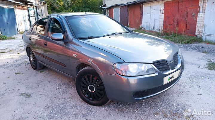 Nissan Almera, 2004