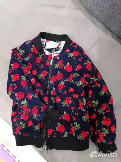 Ветровка для девочки