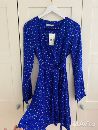 Платье женское в цветочек