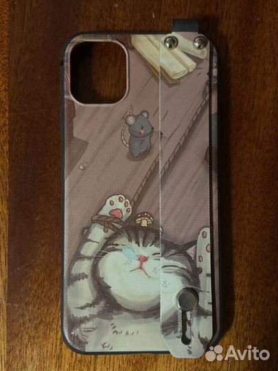 Чехол на iPhone 11