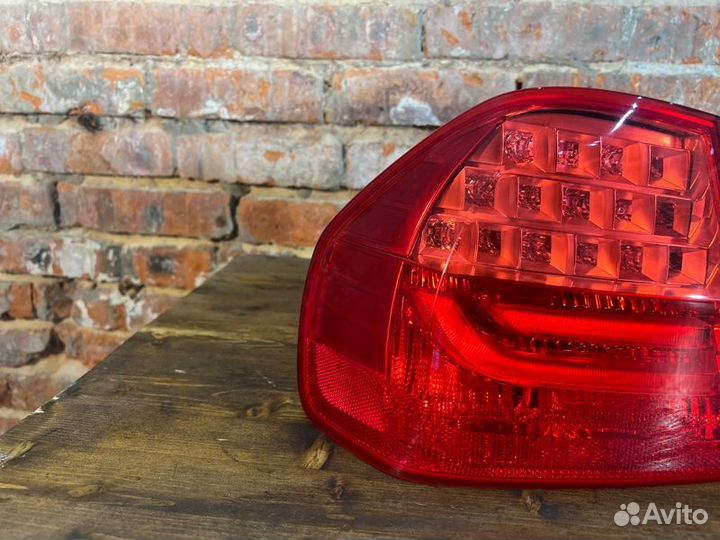 Задние фонари заднее Bmw 3 E90 N46B20 11