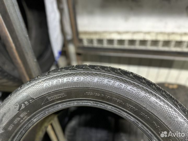 Gislaved Nord Frost 5 235/55 R17 103T