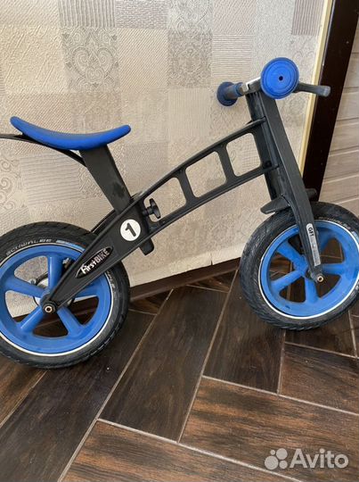 Беговел firstbike limited