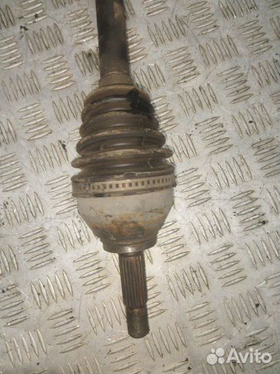 Привод шрус левый Renault Logan 1