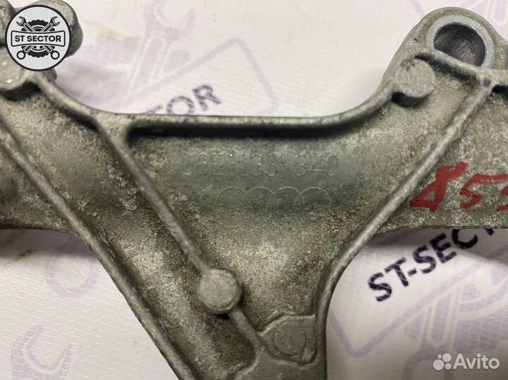 Кронштейн рампы audi ccea