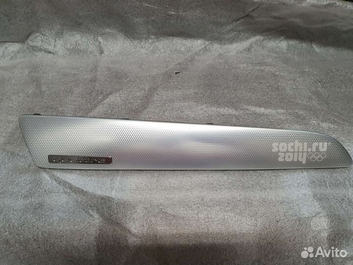 Накладка декоративная Audi Q3