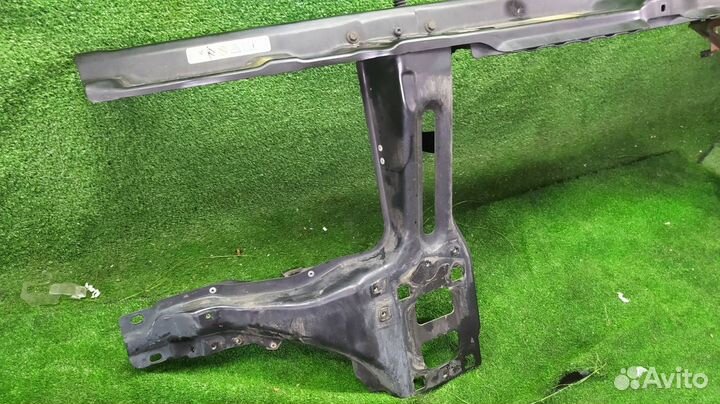 Телевизор Land Rover Range Rover vogue M62B44 2004