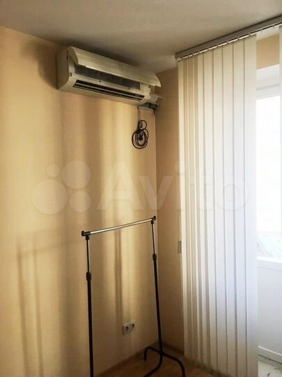 2-к. квартира, 45 м², 4/10 эт.