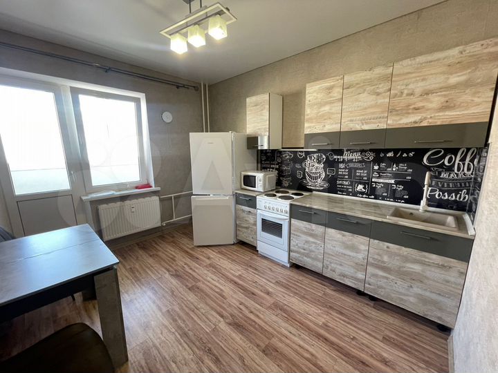 1-к. квартира, 37 м², 9/17 эт.