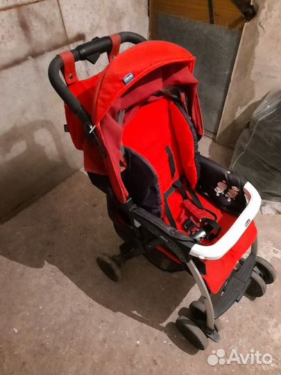 Летняя прогулочная коляска chicco
