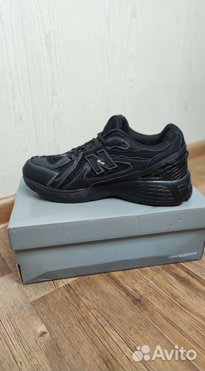 Кроссовки новые ню беленс 1906д