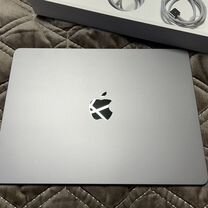 Ноутбук Apple MacBook 8ядер, 8гб 256 ssd