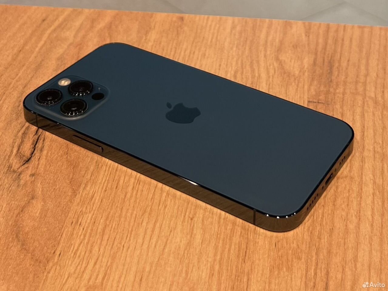 iPhone 12 Pro, 256 ГБ, SIM + eSIM