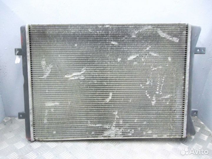 Радиатор двс Ford Galaxy 1 7M3121253F