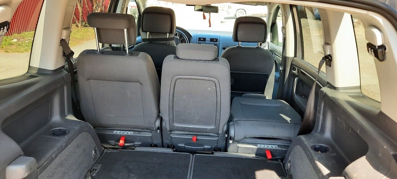 Volkswagen Touran: фото владельца