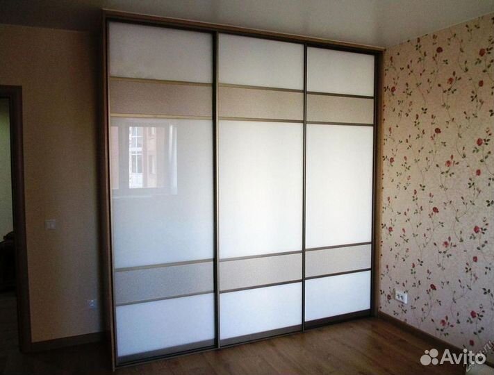 Шкаф навесной