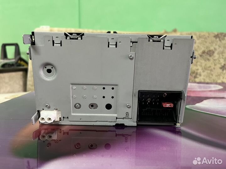 Продам магнитолу на фольксваген тигуан