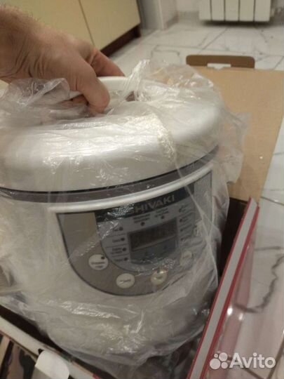 Мультиварка новая Shivaki