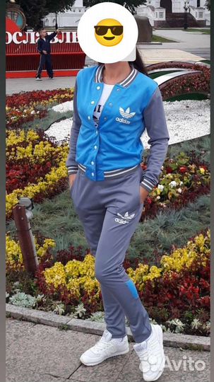 Спортивный костюм adidas