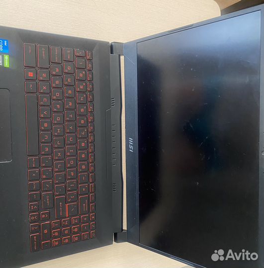 Ноутбук msi