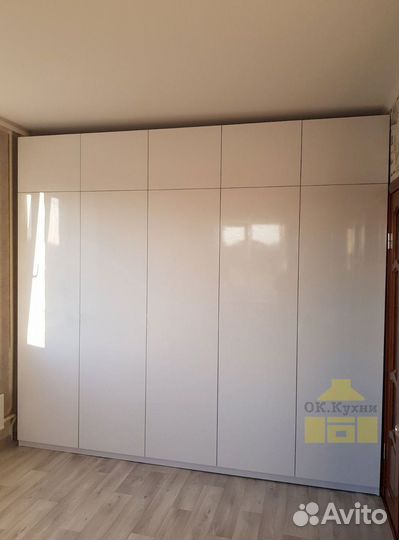 Шкаф в прихожую