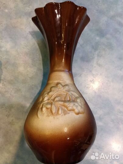 Вазы разные, смотрите фото