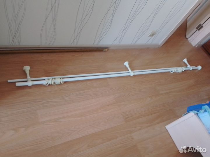 Карниз для штор настенный