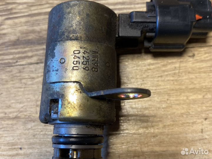 Клапан VVT mitsubishi colt Z30