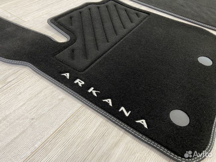 Оригинальные текстильные ковры Renault Arkana