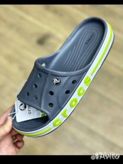 Шлепки crocs