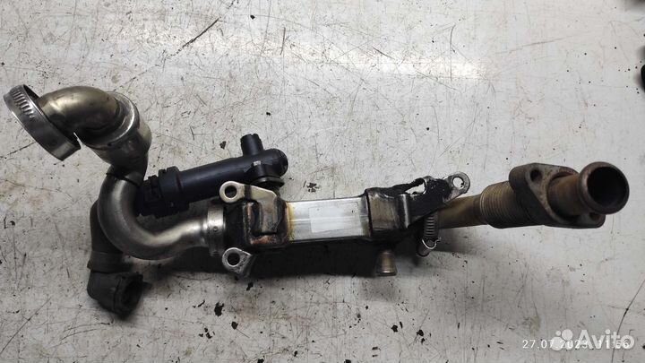 Корпус термостата BMW E39 525D