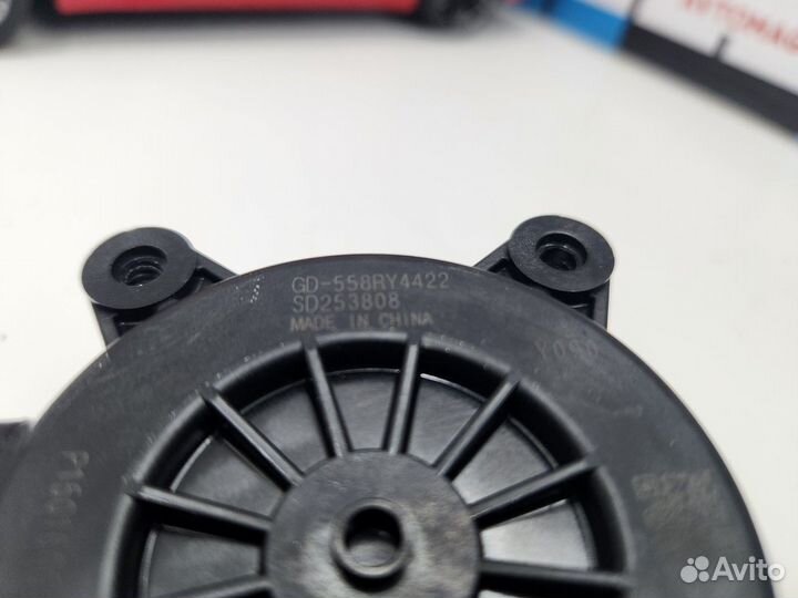 Моторчик стеклоподъемника передний правый 2023 SS1