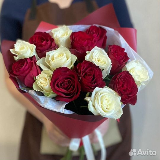 Розы 21,35,51,101 Эквадор доставка волгоград