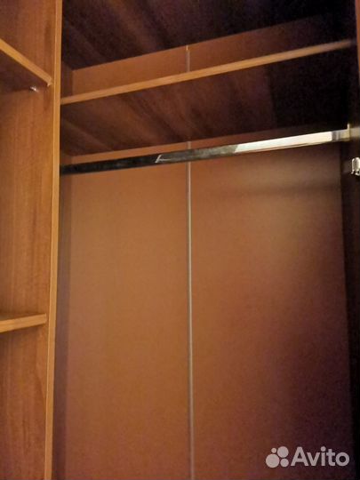 Угловой шкаф