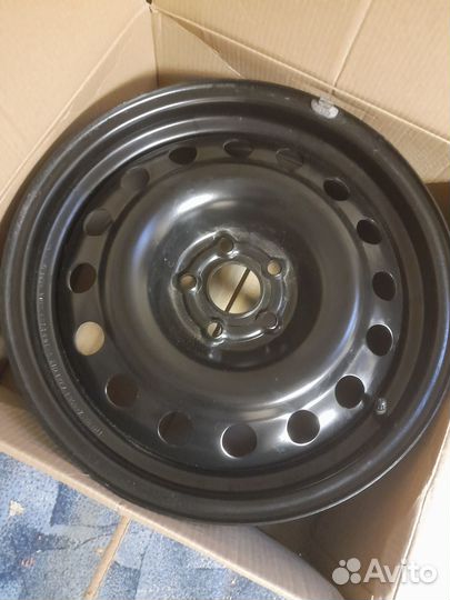 Штампованные диски R17