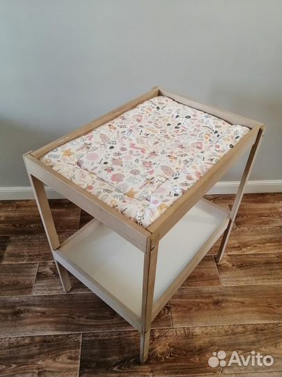 Пеленальный столик IKEA sniglar с матрасиком
