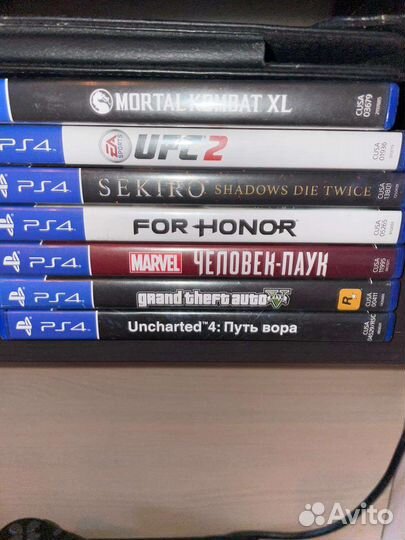 Sony PS4 pro 1tb