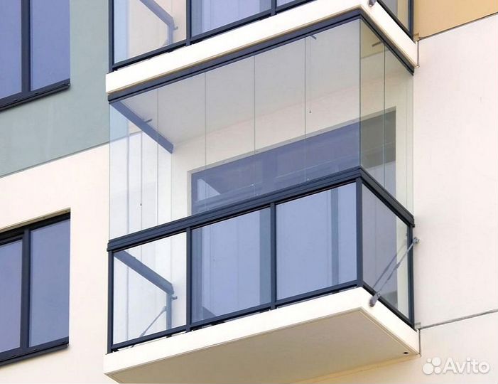 Безрамное раздвижное остекление