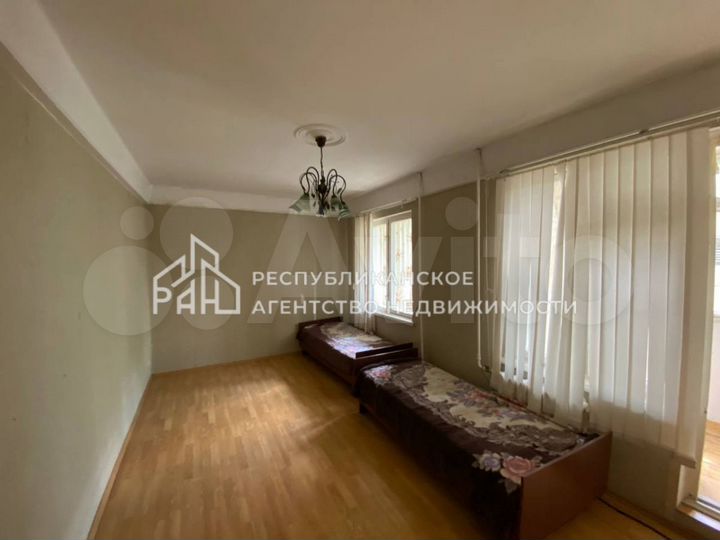2-к. квартира, 56 м², 3/5 эт.