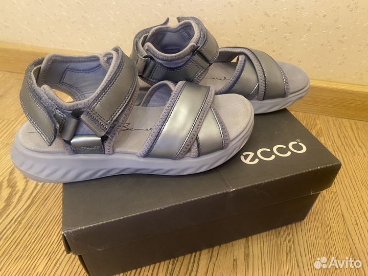 Сандалии ecco 35