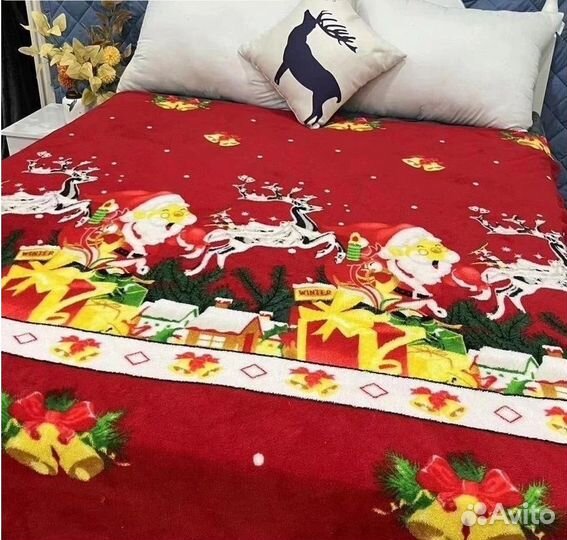 Пледы и покрывало