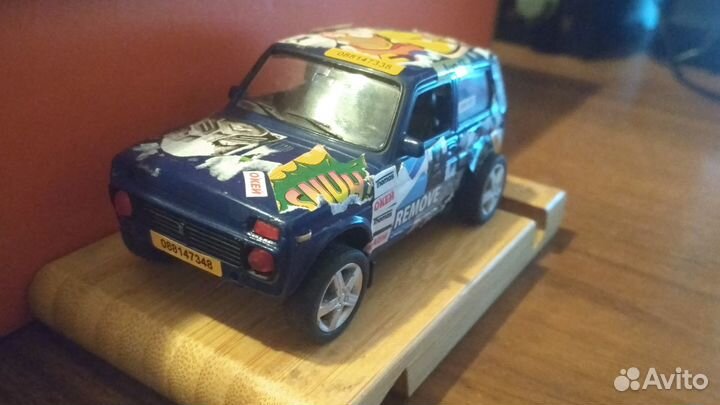 Модели 1:43 Cararama Bburago 11 шт цена за всё