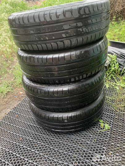 Продам резину р15 kumho