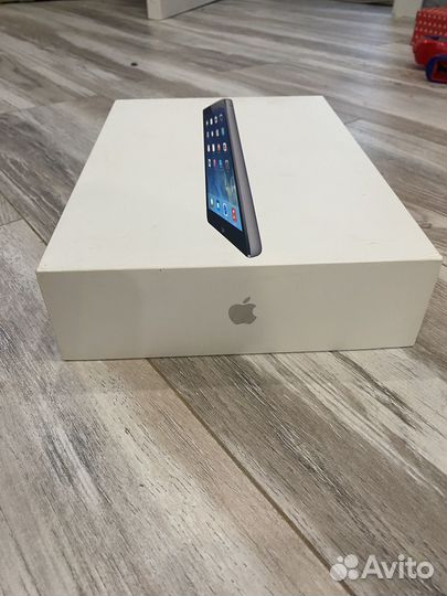 Коробка от iPad air