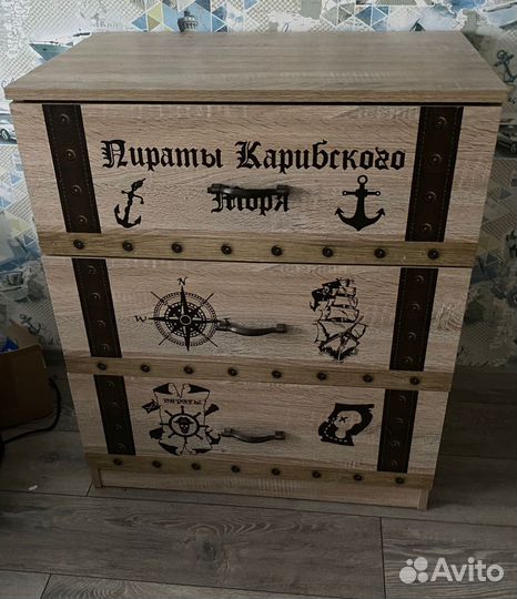 Детский мебельный гарнитур